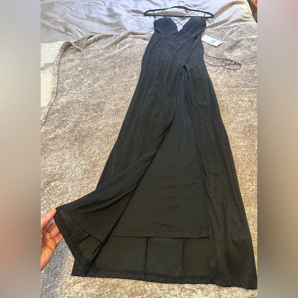 Hello Molly ‘Dear Emilia’ Black Sparkle Maxi, Built-in Cups, NWT, Size XS - Picture 12 of 16
